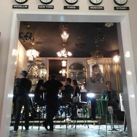 מדיין Nomad Hostel מראה חיצוני תמונה