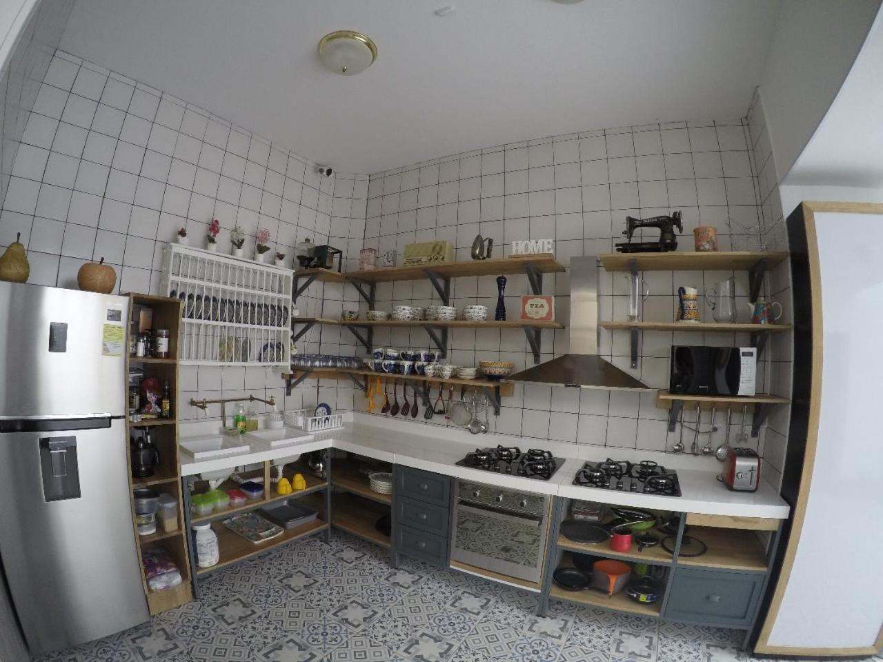 מדיין Nomad Hostel מראה חיצוני תמונה
