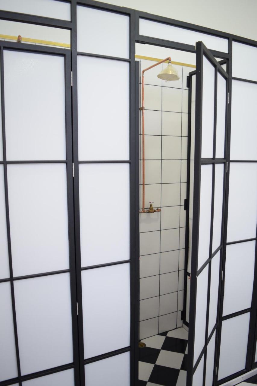 מדיין Nomad Hostel מראה חיצוני תמונה