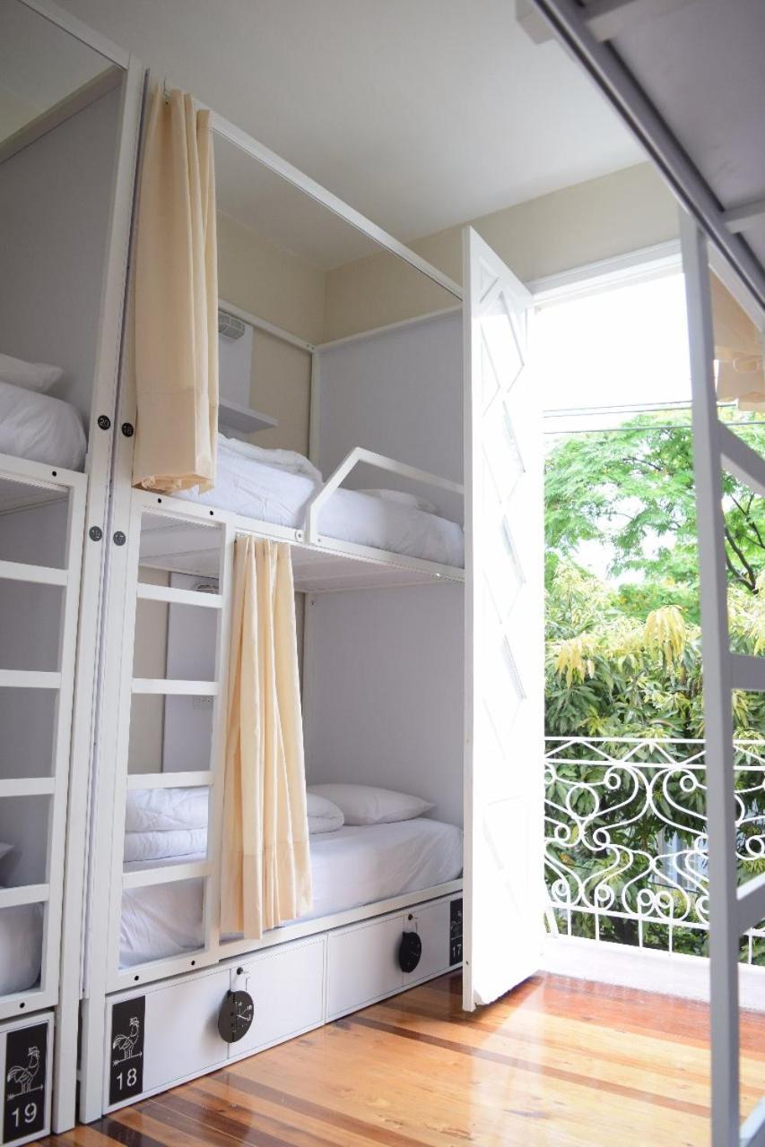 מדיין Nomad Hostel מראה חיצוני תמונה